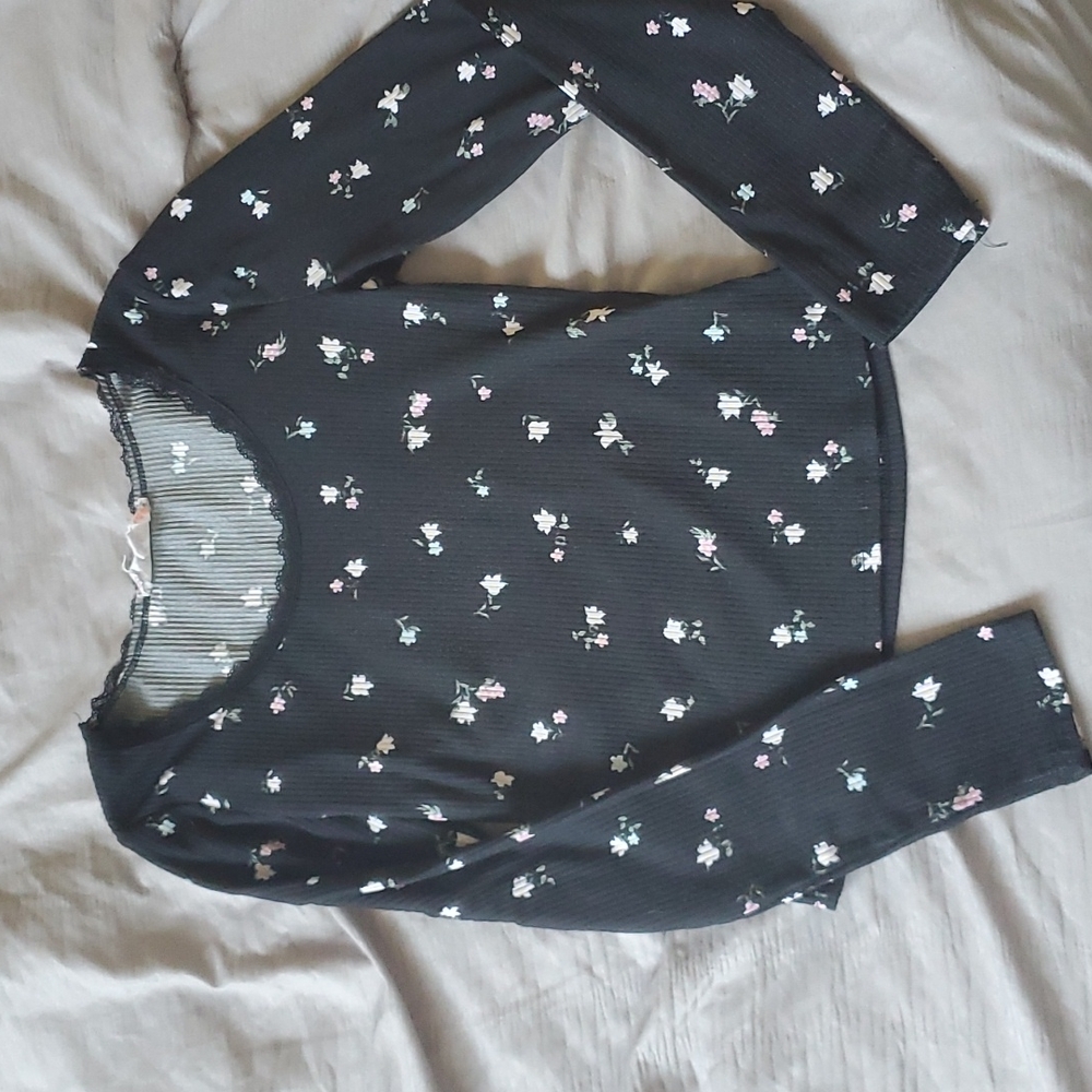 High top long sleeve flower shirt